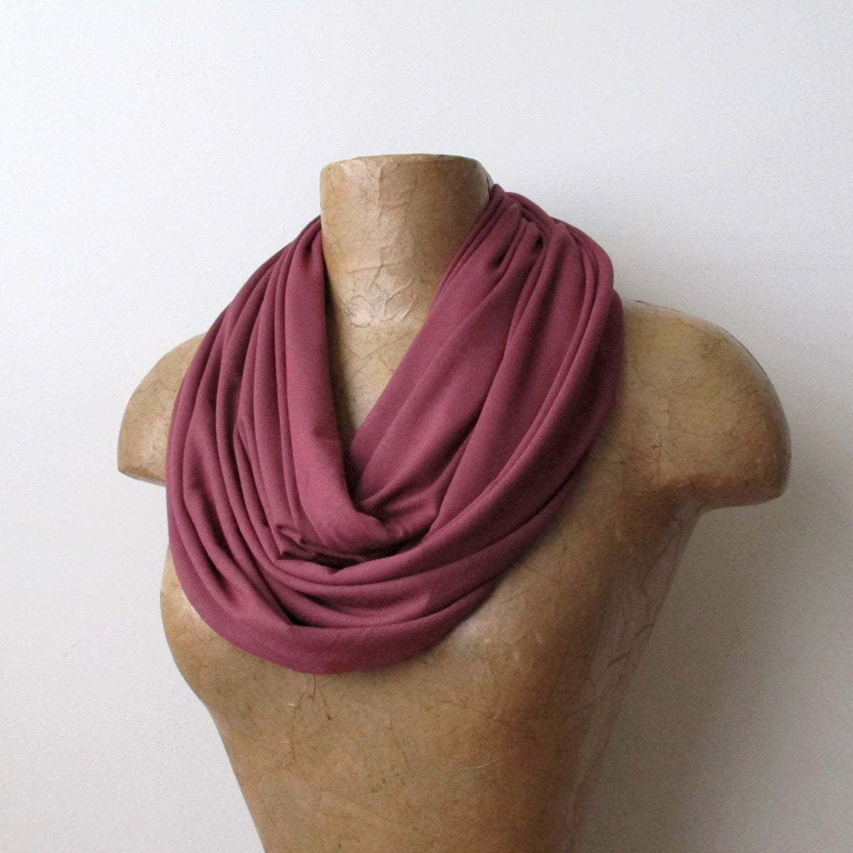marsala loop scarf by ecoshag